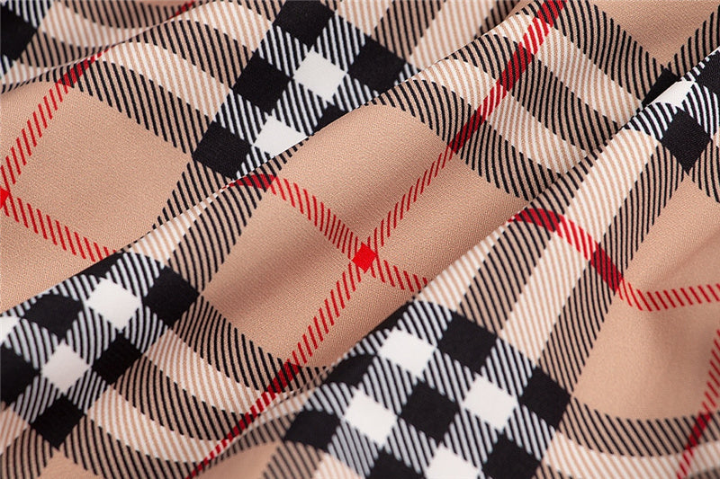 Stripes Brbry Design Shorts 1